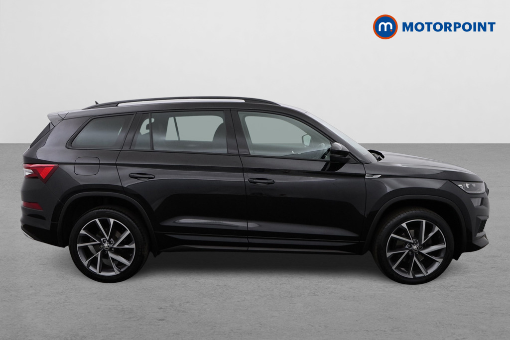Skoda Kodiaq Sport Line Automatic Petrol SUV - Stock Number (1552306) - Drivers side