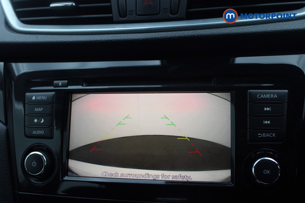 Nissan Qashqai Acenta Premium Automatic Diesel SUV - Stock Number (1552434) - 9th supplementary image