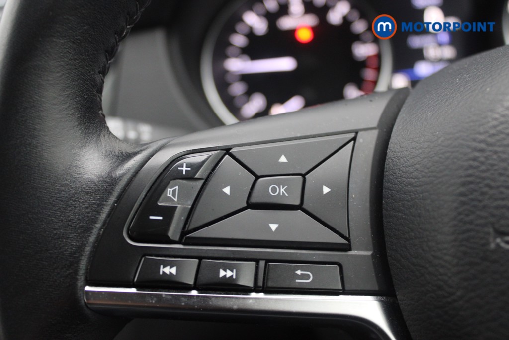 Nissan Qashqai Acenta Premium Automatic Diesel SUV - Stock Number (1552434) - 13th supplementary image