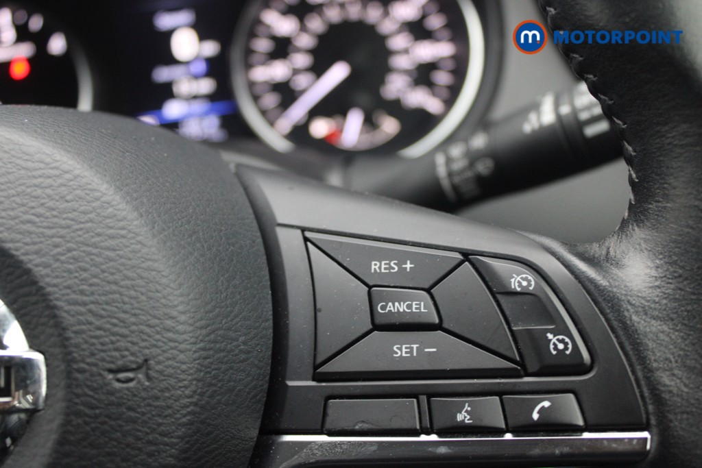 Nissan Qashqai Acenta Premium Automatic Diesel SUV - Stock Number (1552434) - 14th supplementary image