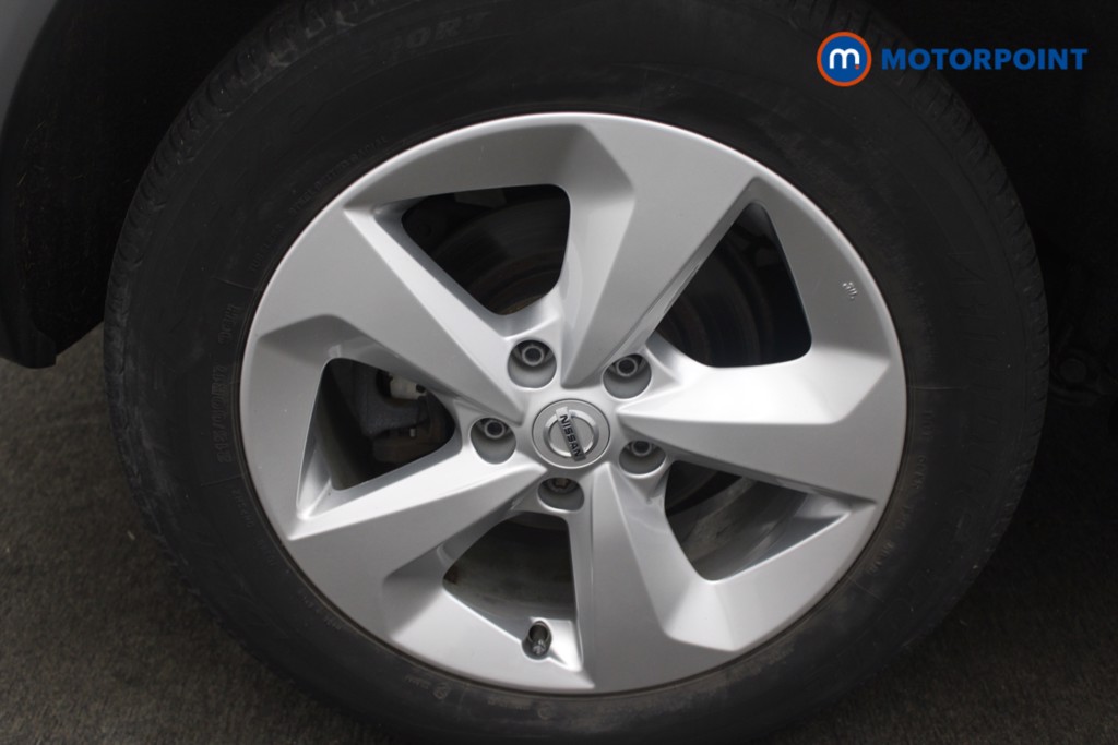 Nissan Qashqai Acenta Premium Automatic Diesel SUV - Stock Number (1552434) - 19th supplementary image