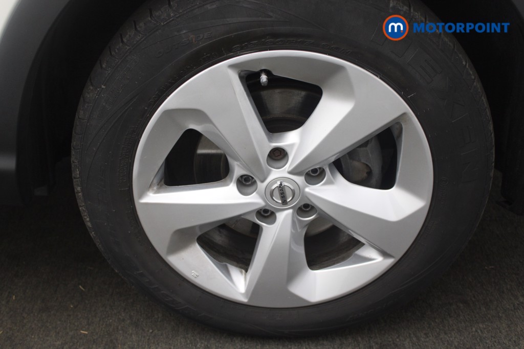 Nissan Qashqai Acenta Premium Automatic Diesel SUV - Stock Number (1552434) - 21st supplementary image