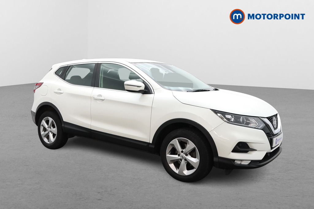 Nissan Qashqai Acenta Premium Automatic Diesel SUV - Stock Number (1552434) - Drivers side front corner