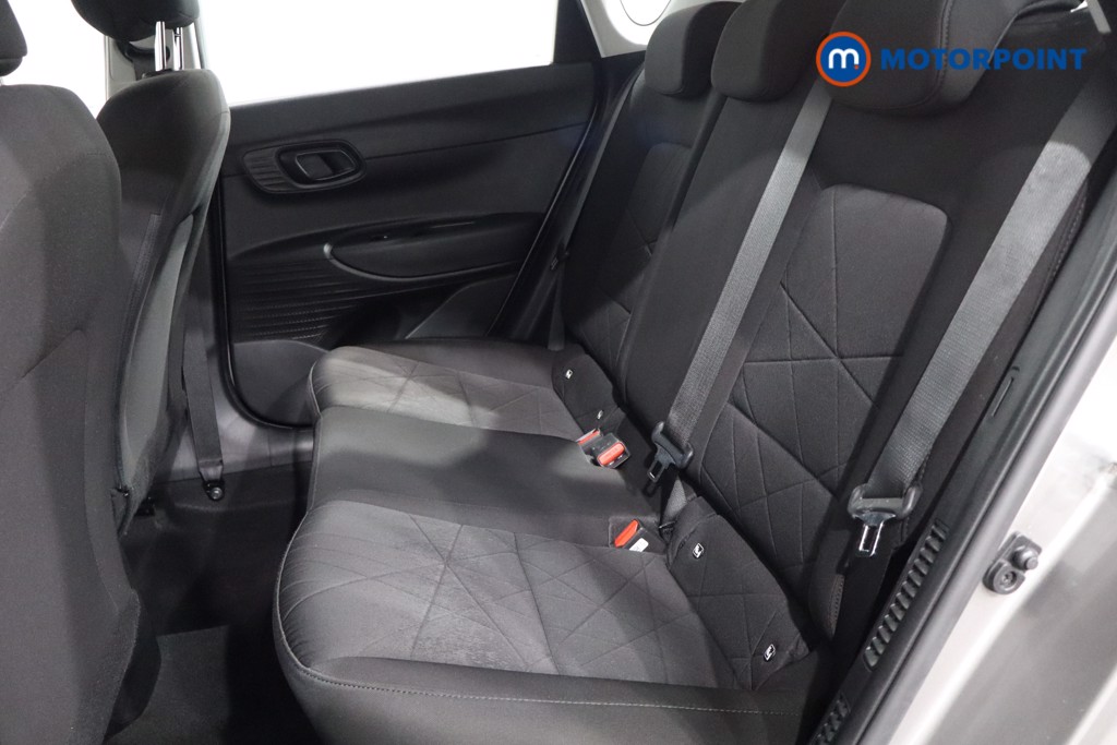 Hyundai Bayon Se Connect Automatic Petrol-Electric Hybrid SUV - Stock Number (1552601) - 5th supplementary image