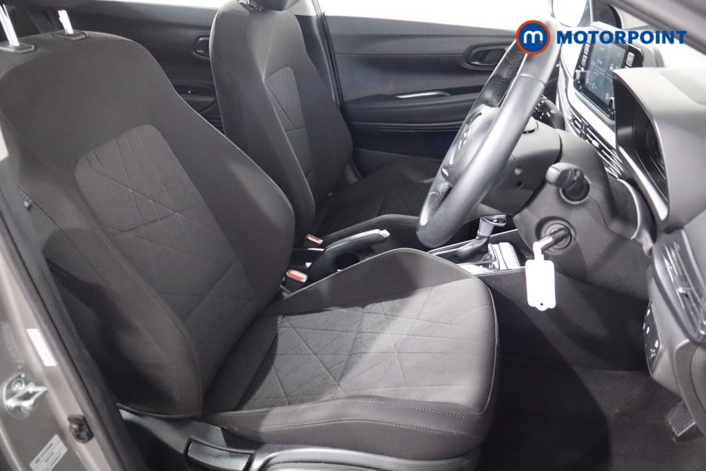 Hyundai Bayon Se Connect Automatic Petrol-Electric Hybrid SUV - Stock Number (1552601) - 17th supplementary image