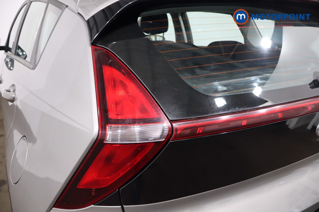 Hyundai Bayon Se Connect Automatic Petrol-Electric Hybrid SUV - Stock Number (1552601) - 23rd supplementary image