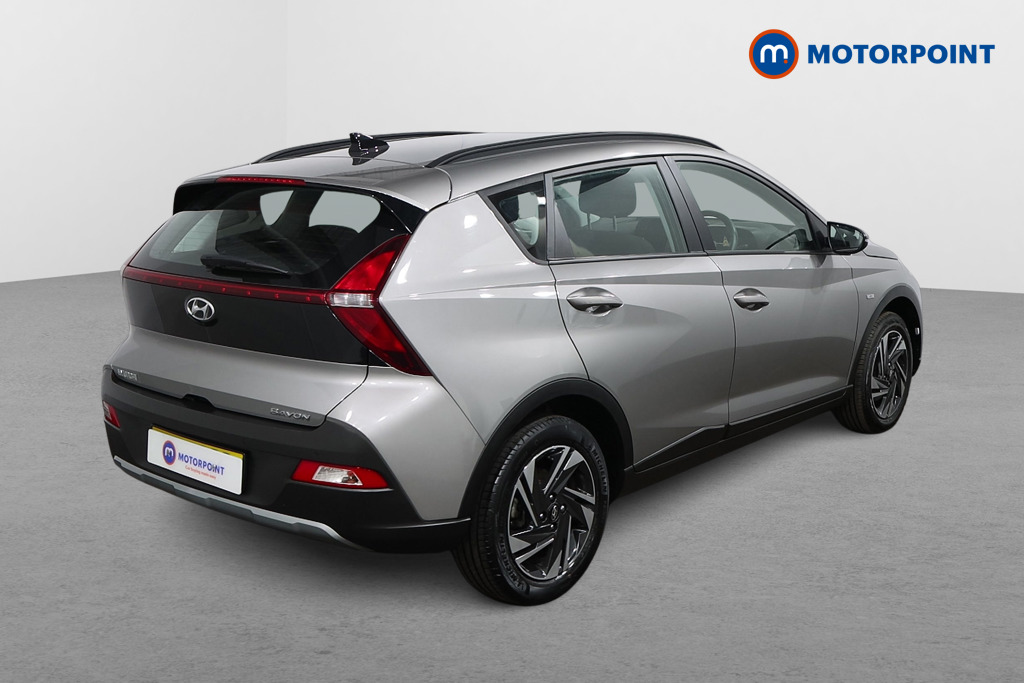 Hyundai Bayon Se Connect Automatic Petrol-Electric Hybrid SUV - Stock Number (1552601) - Drivers side rear corner