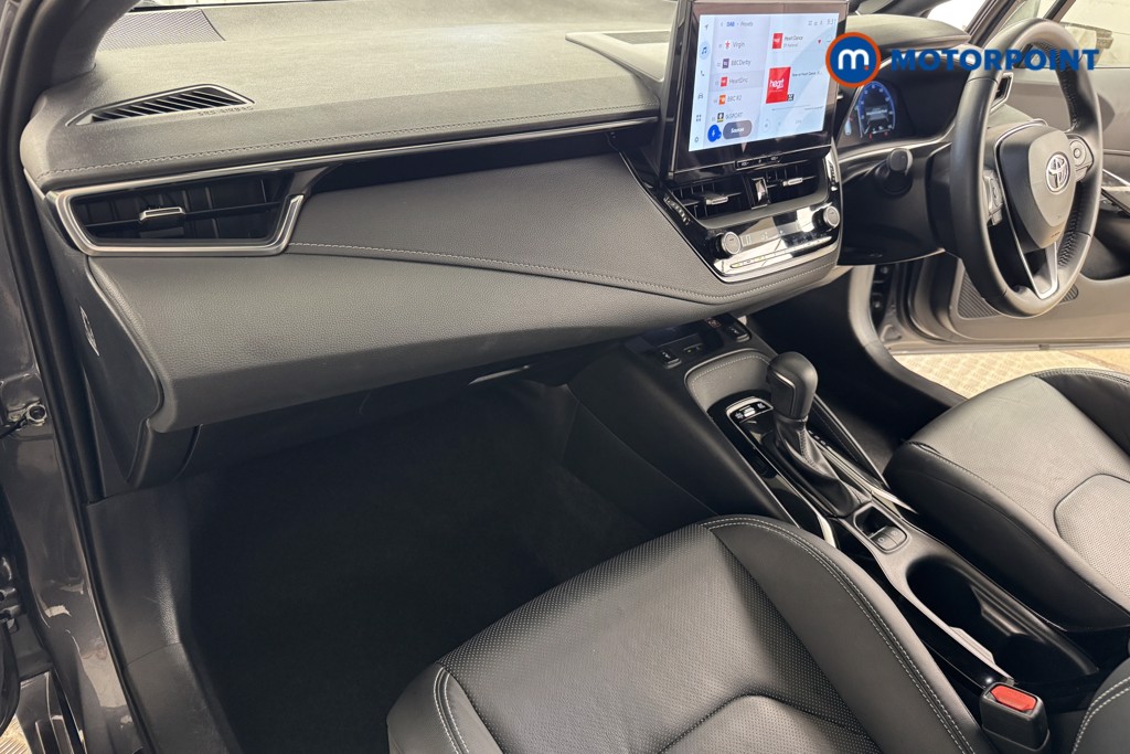 Toyota Corolla Excel Automatic Petrol-Electric Hybrid Estate - Stock Number (1552684) - 8th supplementary image