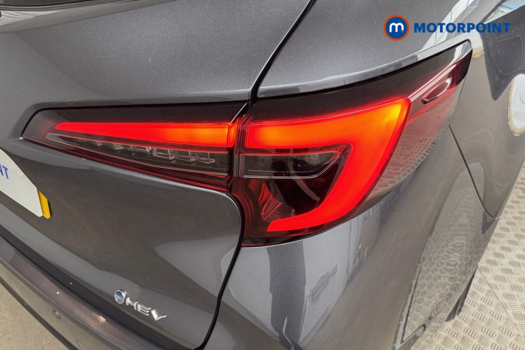 Toyota Corolla Excel Automatic Petrol-Electric Hybrid Estate - Stock Number (1552684) - 18th supplementary image