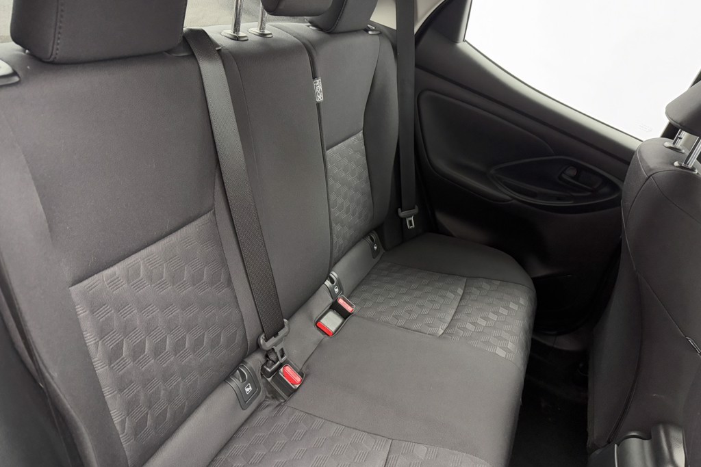 Toyota Yaris Icon Automatic Petrol-Electric Hybrid Hatchback - Stock Number (1552939) - 22nd supplementary image