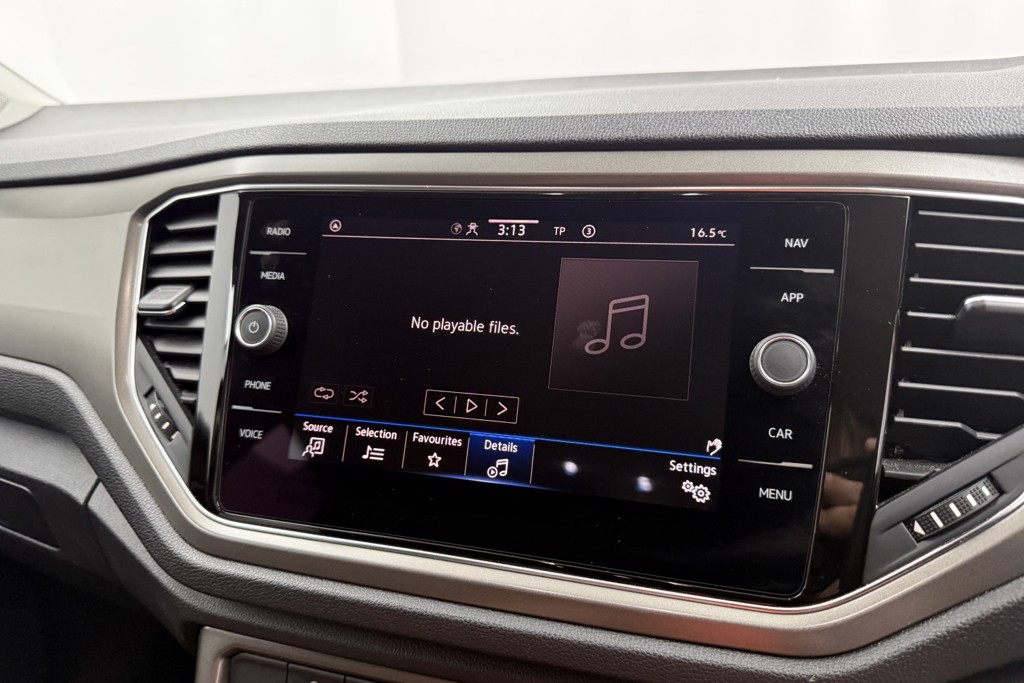 Volkswagen T-Roc Design Automatic Petrol SUV - Stock Number (1552989) - 7th supplementary image