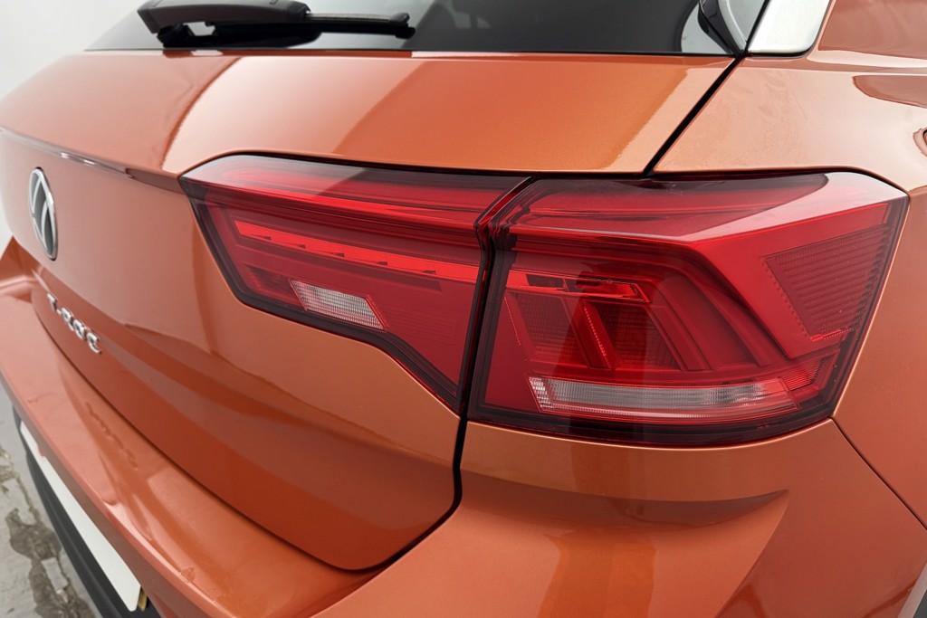 Volkswagen T-Roc Design Automatic Petrol SUV - Stock Number (1552989) - 24th supplementary image