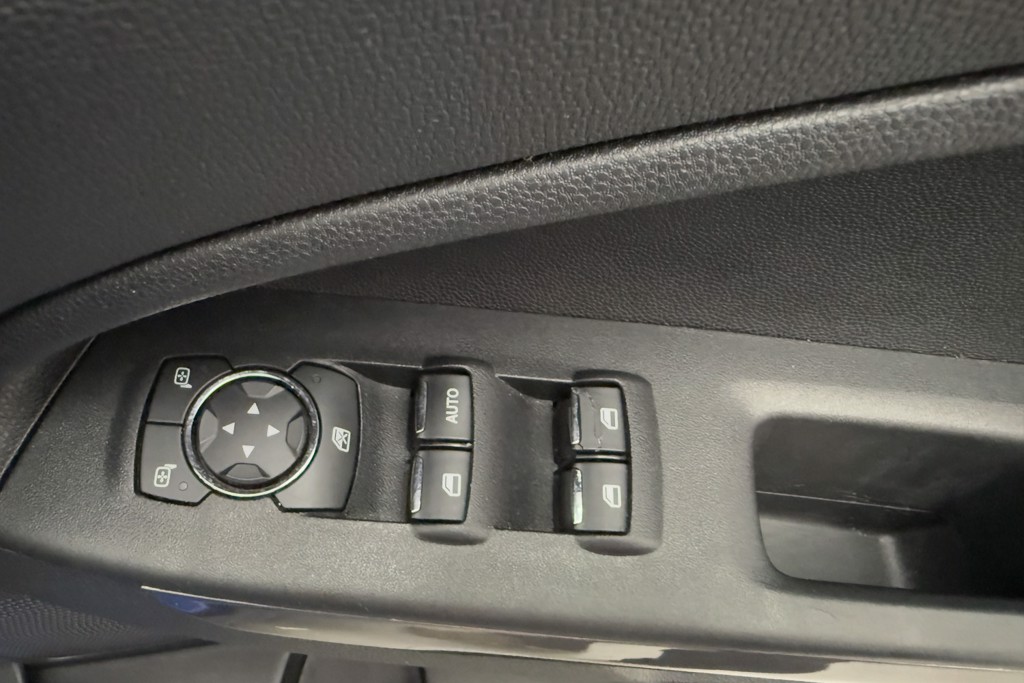 Ford Ecosport Zetec Manual Petrol SUV - Stock Number (1553002) - 17th supplementary image