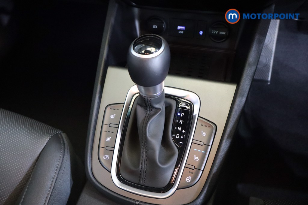 Hyundai Kona Ultimate Automatic Petrol-Electric Hybrid SUV - Stock Number (1553055) - 8th supplementary image