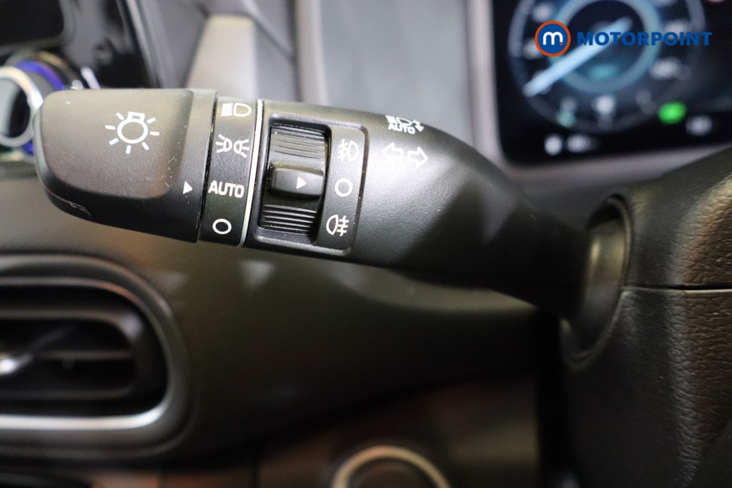 Hyundai Kona Ultimate Automatic Petrol-Electric Hybrid SUV - Stock Number (1553055) - 11th supplementary image