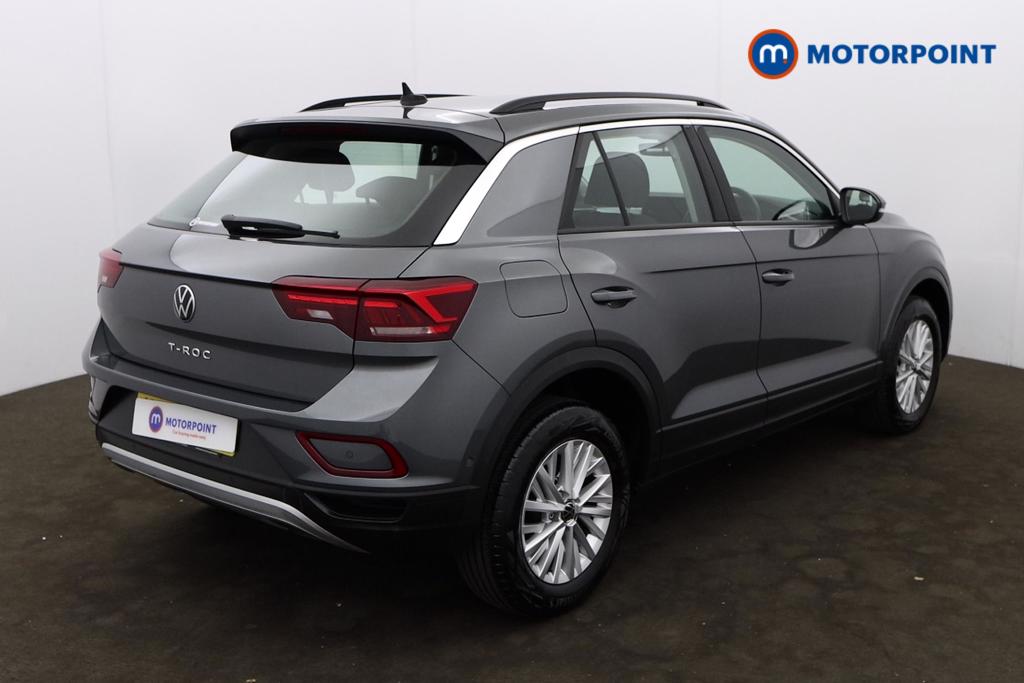 Volkswagen T-Roc Life Manual Petrol SUV - Stock Number (1553232) - Drivers side rear corner