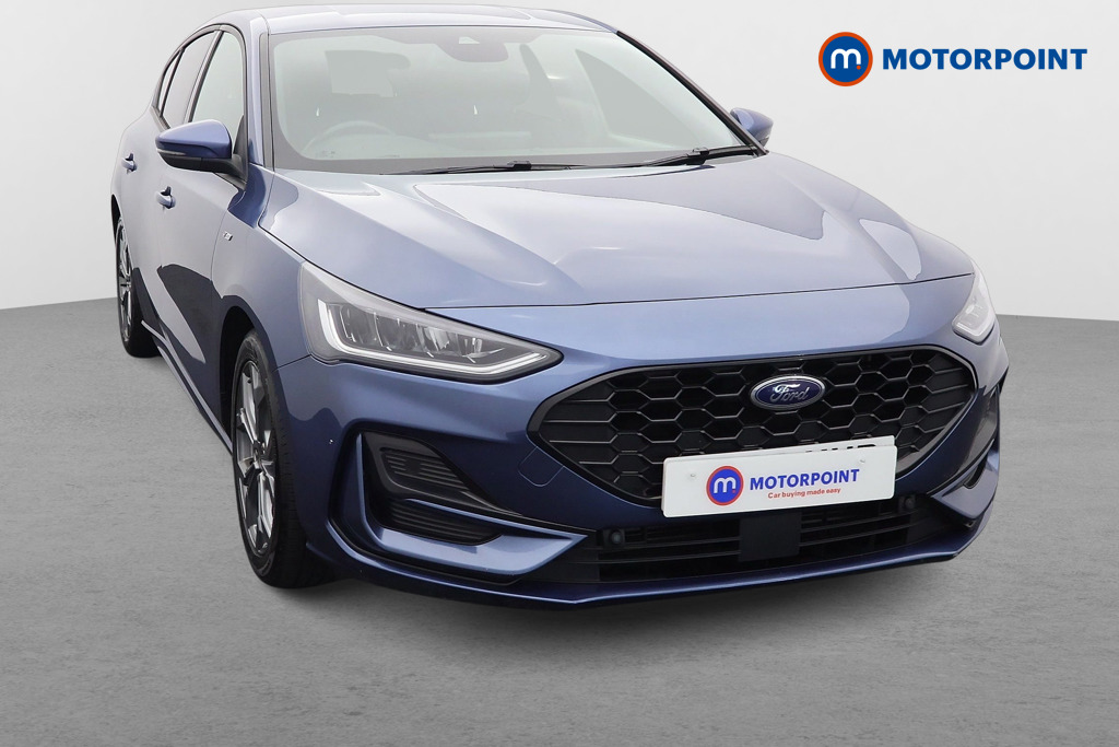 Ford Focus St-Line Manual Petrol Hatchback - Stock Number (1553392) - Drivers side front corner