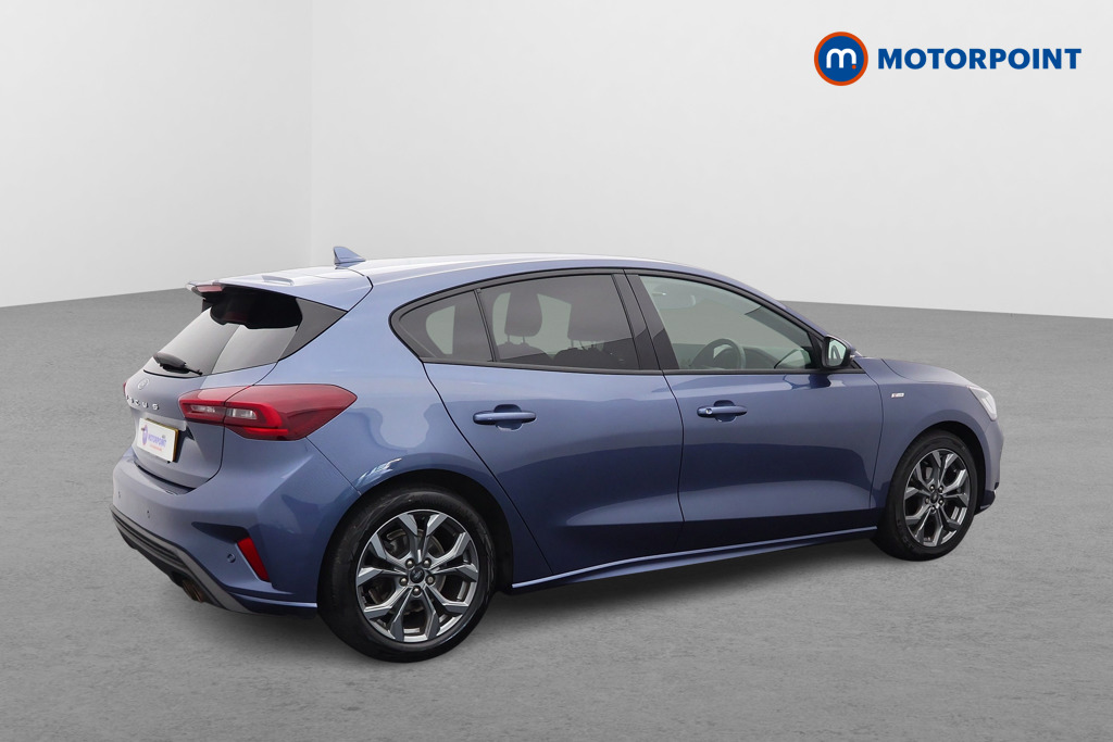 Ford Focus St-Line Manual Petrol Hatchback - Stock Number (1553392) - Drivers side rear corner