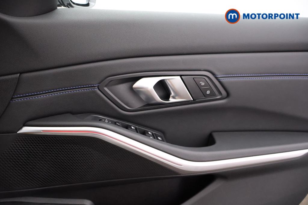 BMW 3 Series M Sport Automatic Petrol Saloon - Stock Number (1553399) - 8th supplementary image