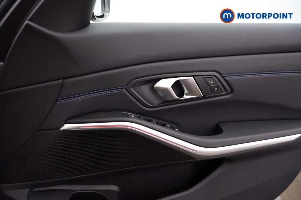 BMW 3 Series M Sport Automatic Petrol Saloon - Stock Number (1553465) - 8th supplementary image