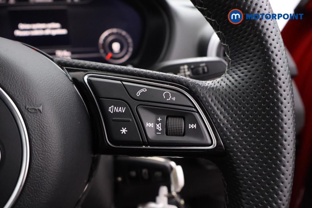 Audi Q2 Black Edition Manual Petrol SUV - Stock Number (1553606) - 3rd supplementary image