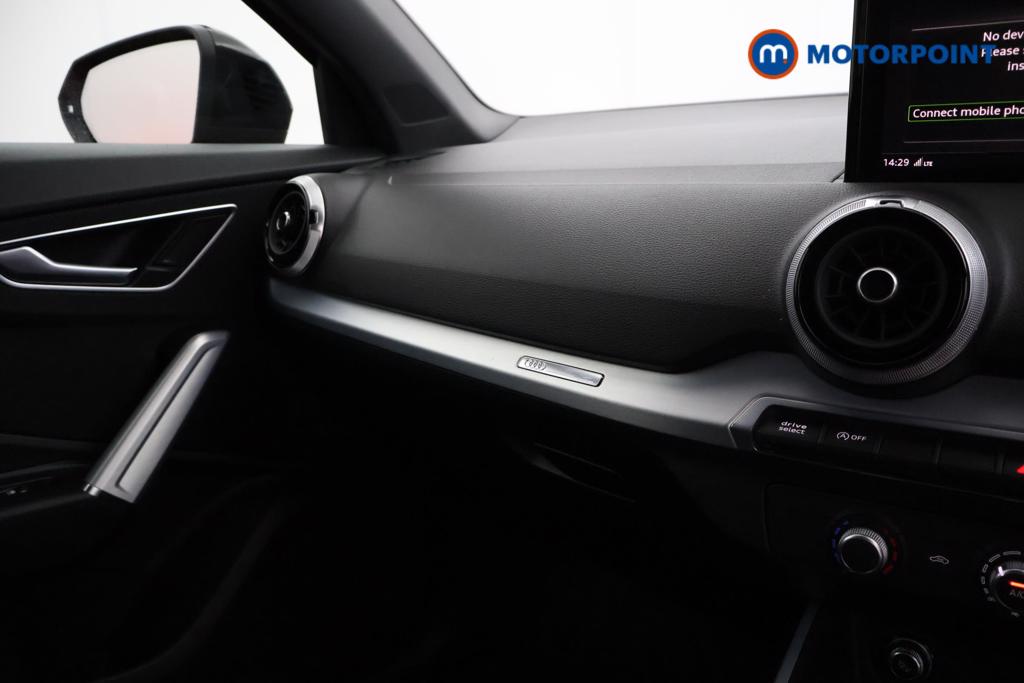 Audi Q2 Black Edition Manual Petrol SUV - Stock Number (1553606) - 6th supplementary image