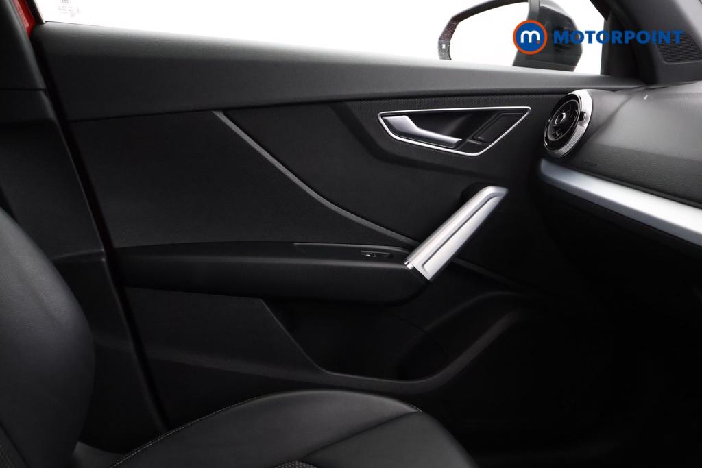 Audi Q2 Black Edition Manual Petrol SUV - Stock Number (1553606) - 7th supplementary image