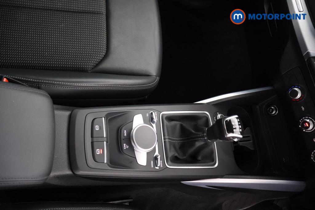 Audi Q2 Black Edition Manual Petrol SUV - Stock Number (1553606) - 8th supplementary image