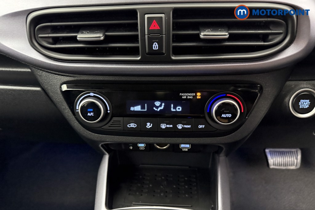 Hyundai I10 Premium Automatic Petrol Hatchback - Stock Number (1553685) - 9th supplementary image