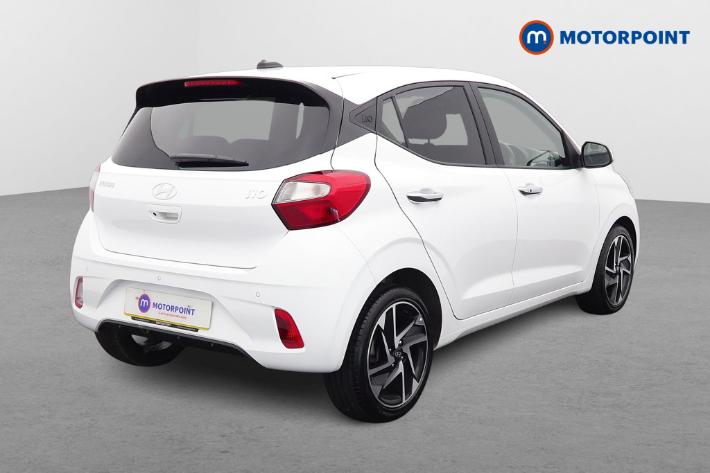 Hyundai I10 Premium Automatic Petrol Hatchback - Stock Number (1553685) - Drivers side rear corner