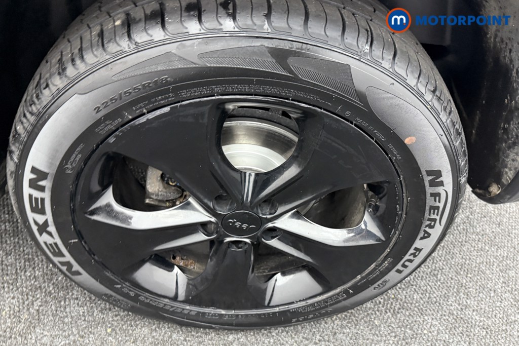 Jeep Compass Night Eagle Manual Petrol SUV - Stock Number (1553699) - 32nd supplementary image