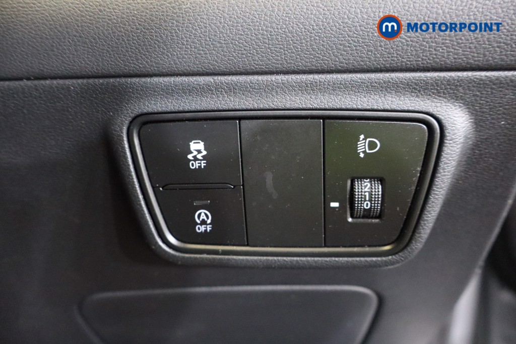 Hyundai Tucson Se Connect Manual Petrol SUV - Stock Number (1553736) - 13th supplementary image