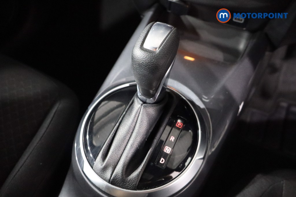 Nissan Juke Acenta Automatic Petrol SUV - Stock Number (1554002) - 14th supplementary image