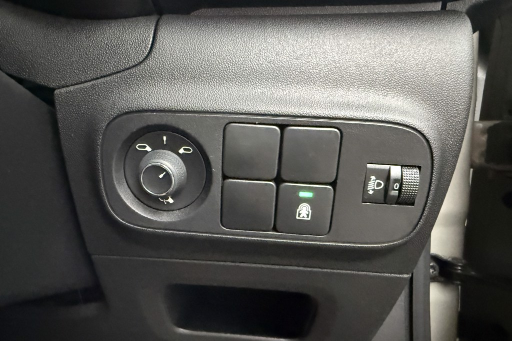 Citroen C3 C-Series Edition Automatic Petrol Hatchback - Stock Number (1554049) - 14th supplementary image