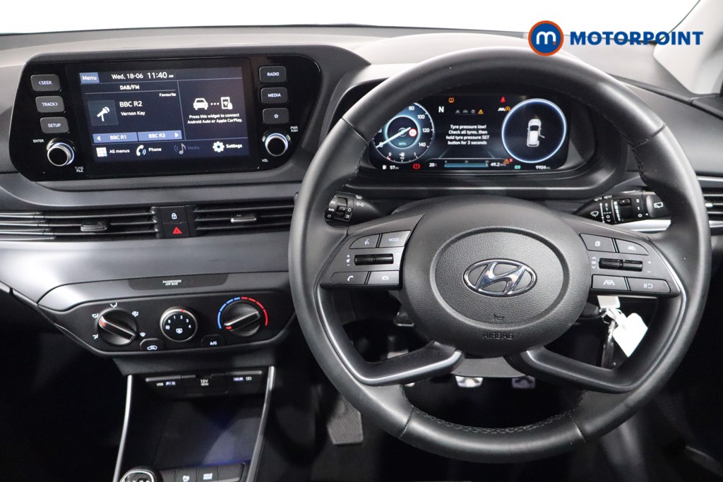 Hyundai Bayon Se Connect Manual Petrol-Electric Hybrid SUV - Stock Number (1554059) - 3rd supplementary image