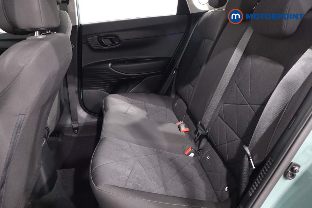 Hyundai Bayon Se Connect Manual Petrol-Electric Hybrid SUV - Stock Number (1554059) - 5th supplementary image
