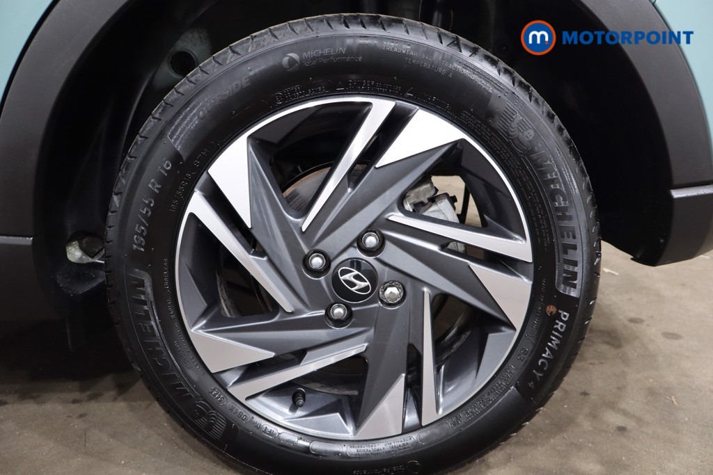 Hyundai Bayon Se Connect Manual Petrol-Electric Hybrid SUV - Stock Number (1554059) - 12th supplementary image