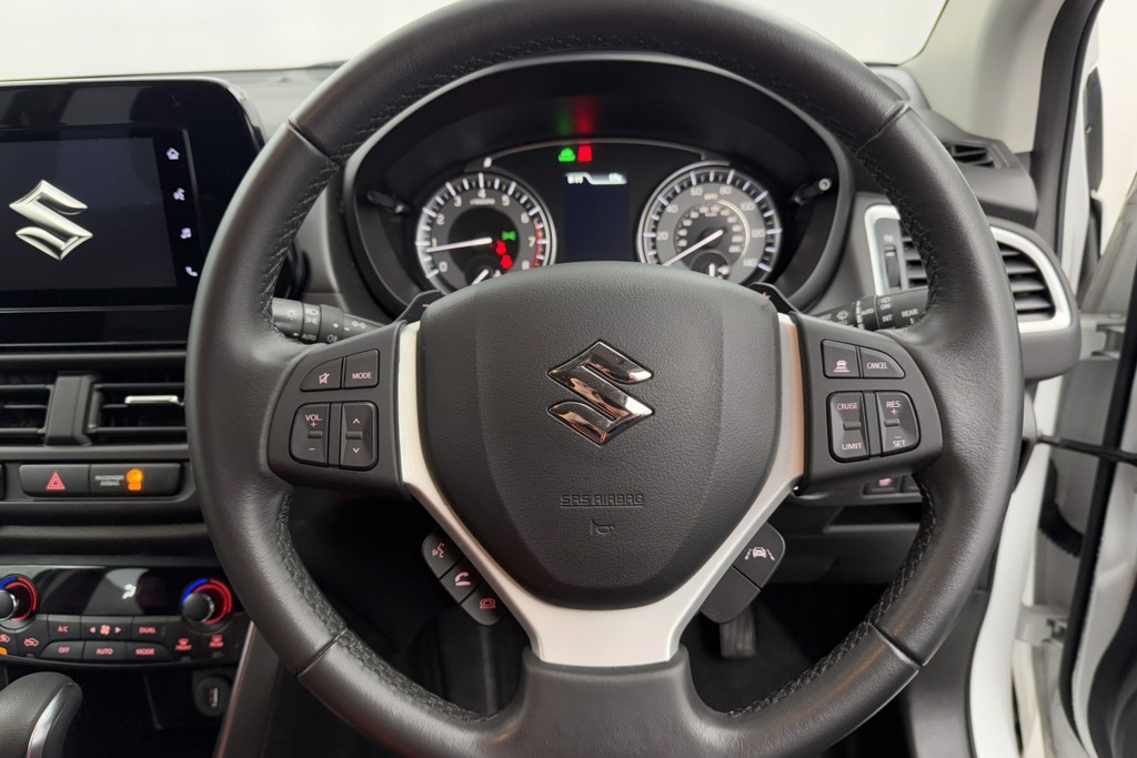 Suzuki S-Cross Motion Automatic Petrol-Electric Hybrid SUV - Stock Number (1554302) - 3rd supplementary image