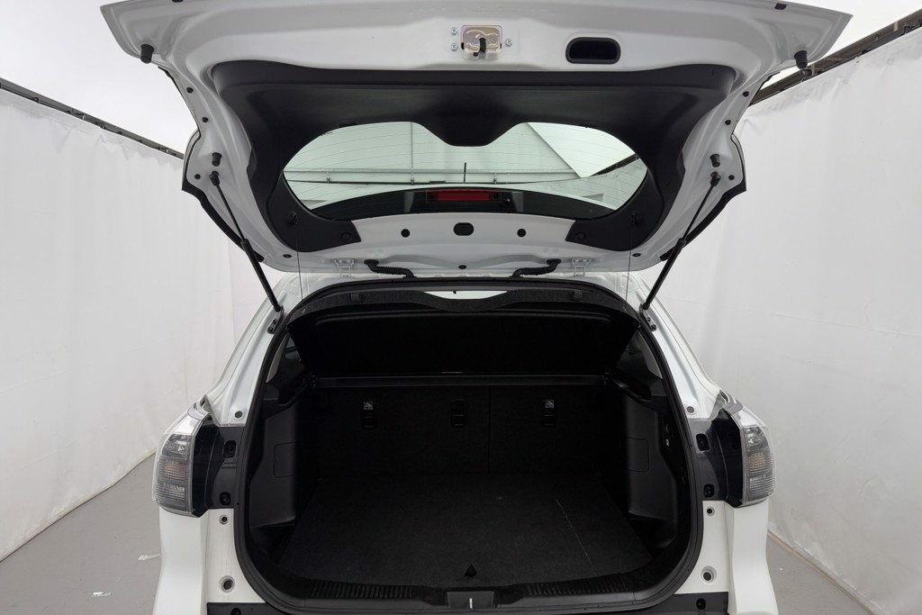 Suzuki S-Cross Motion Automatic Petrol-Electric Hybrid SUV - Stock Number (1554302) - 25th supplementary image