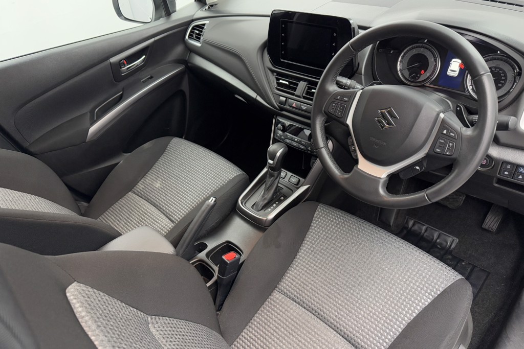 Suzuki S-Cross Motion Automatic Petrol-Electric Hybrid SUV - Stock Number (1554302) - 1st supplementary image