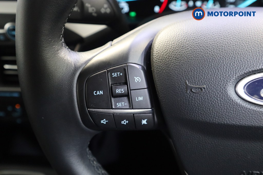 Ford Focus Zetec Manual Petrol Hatchback - Stock Number (1554390) - 3rd supplementary image