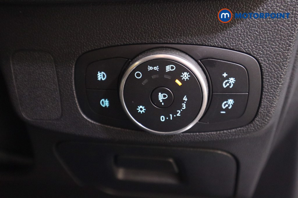 Ford Focus Zetec Manual Petrol Hatchback - Stock Number (1554390) - 10th supplementary image