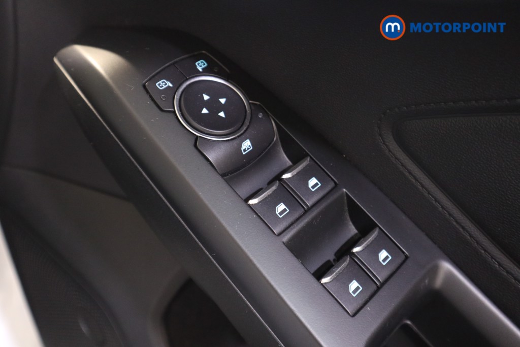 Ford Focus Zetec Manual Petrol Hatchback - Stock Number (1554390) - 12th supplementary image