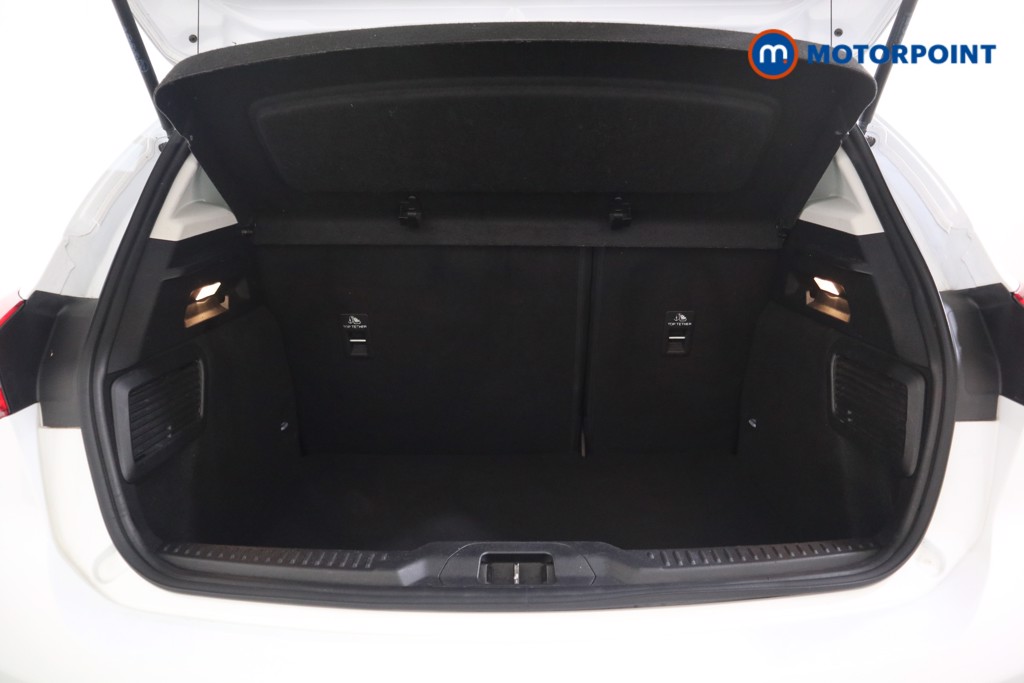Ford Focus Zetec Manual Petrol Hatchback - Stock Number (1554390) - 15th supplementary image