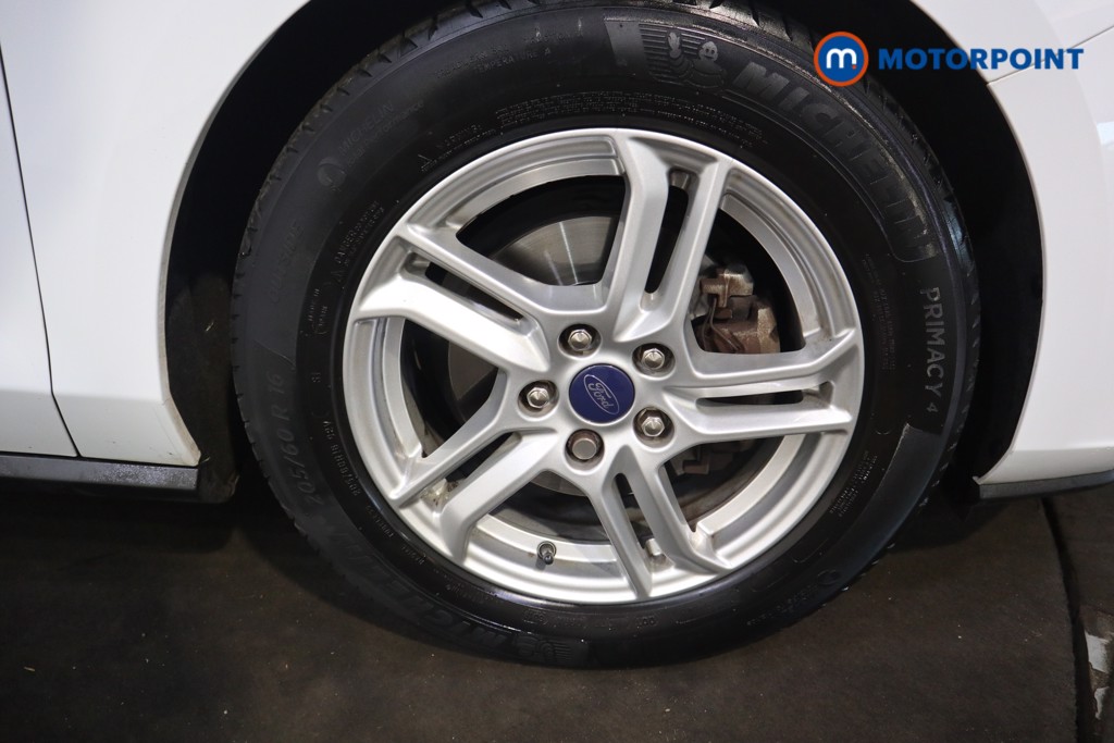 Ford Focus Zetec Manual Petrol Hatchback - Stock Number (1554390) - 17th supplementary image