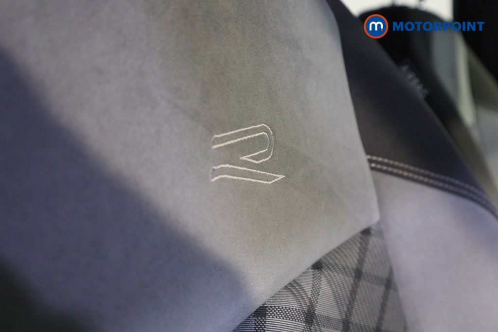 Volkswagen Polo R-Line Manual Petrol Hatchback - Stock Number (1554447) - 13th supplementary image