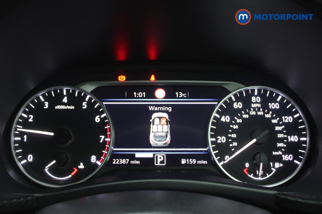 Nissan Juke N-Connecta Automatic Petrol SUV - Stock Number (1554526) - 4th supplementary image