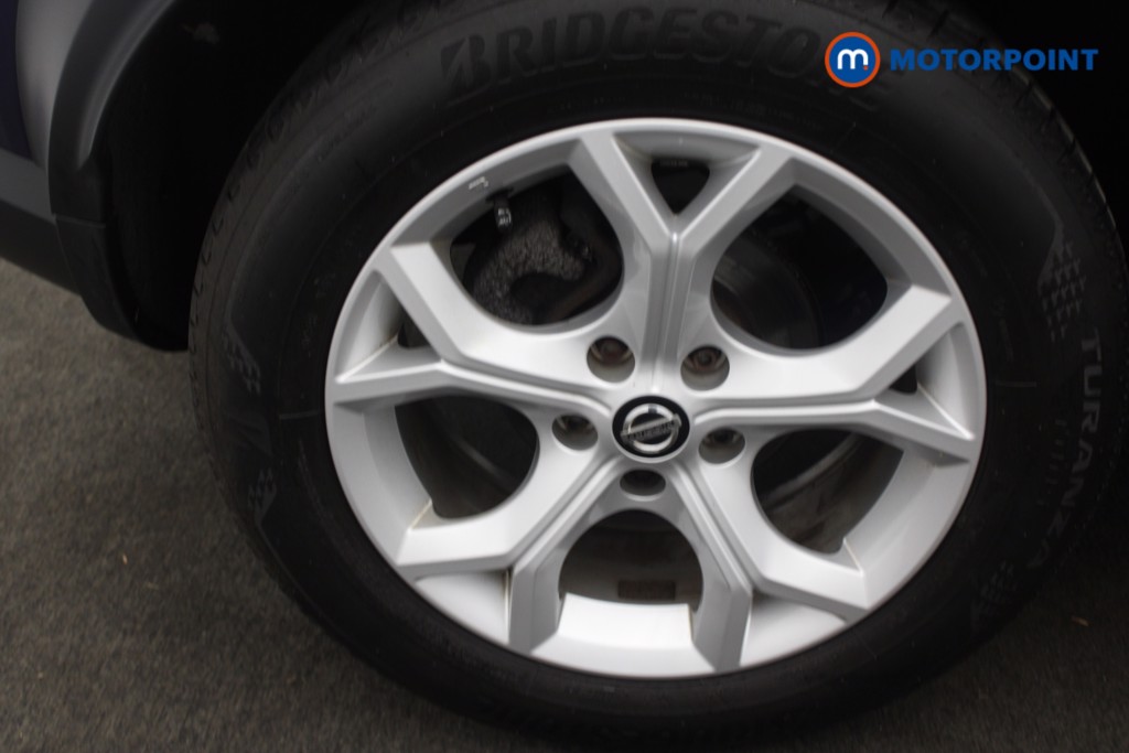 Nissan Juke N-Connecta Automatic Petrol SUV - Stock Number (1554526) - 19th supplementary image