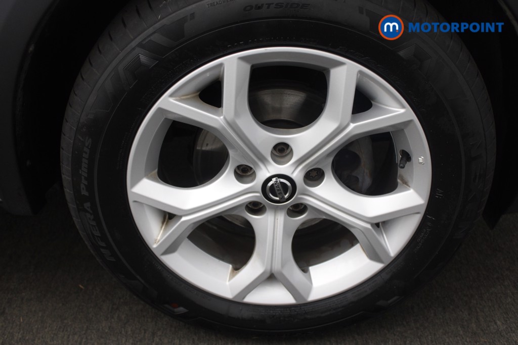 Nissan Juke N-Connecta Automatic Petrol SUV - Stock Number (1554526) - 21st supplementary image