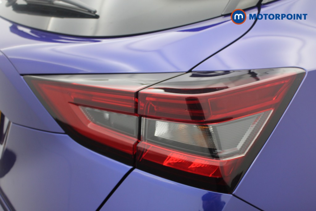 Nissan Juke N-Connecta Automatic Petrol SUV - Stock Number (1554526) - 24th supplementary image